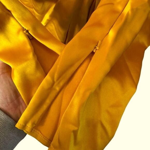 NWT MAC DUGGAL A-line Satin elegant train gown size 12 - Picture 6 of 10